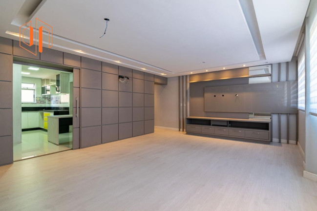Imagem Apartamento com 3 Quartos à Venda, 123 m² em Cabral - Curitiba