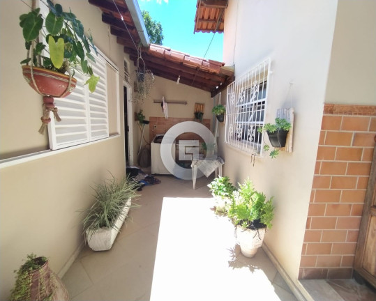 Imagem Casa com 5 Quartos à Venda, 360 m² em Vila Mauricéia - Montes Claros Imagem Casa com 5 Quartos à Venda, 360 m² em Vila Mauricéia - Montes Claros