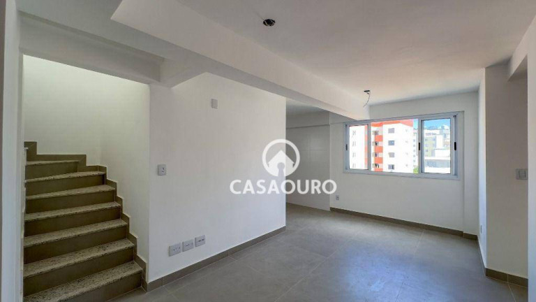 Imagem Cobertura com 2 Quartos à Venda, 130 m² em Santo Antônio - Belo Horizonte