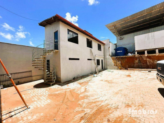 Imagem Galpão para Alugar, 1.741 m² em Pedras - Fortaleza