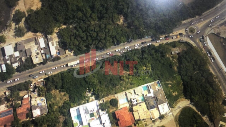 Imagem Terreno à Venda, 450 m² em Piratininga - Niterói Imagem Terreno à Venda, 450 m² em Piratininga - Niterói