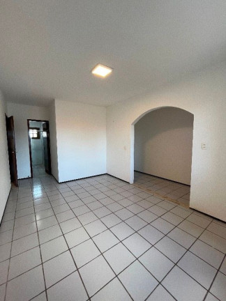 Imagem Casa com 4 Quartos à Venda, 240 m² em Edson Queiroz - Fortaleza Imagem Casa com 4 Quartos à Venda, 240 m² em Edson Queiroz - Fortaleza