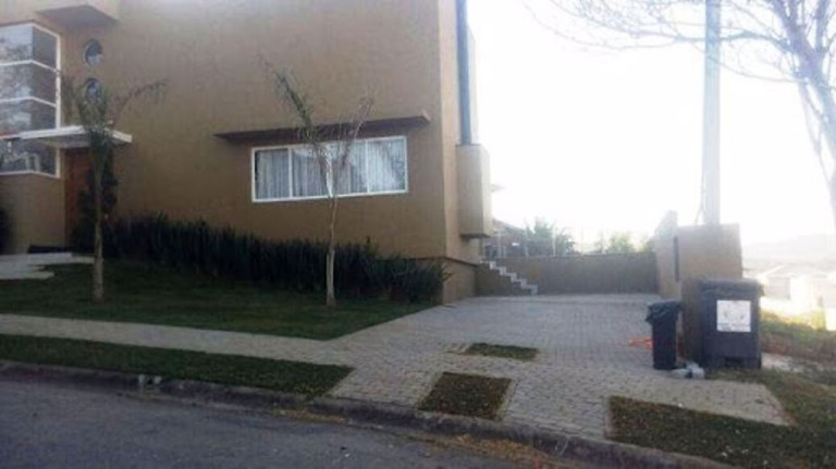 Imagem Casa com 3 Quartos à Venda, 330 m² em Condomínio Figueira Garden - Atibaia Imagem Casa com 3 Quartos à Venda, 330 m² em Condomínio Figueira Garden - Atibaia