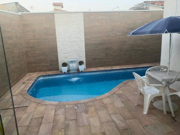 Imagem Casa com 3 Quartos à Venda, 250 m² em Parque São Cristóvão - Taubaté Imagem Casa com 3 Quartos à Venda, 250 m² em Parque São Cristóvão - Taubaté