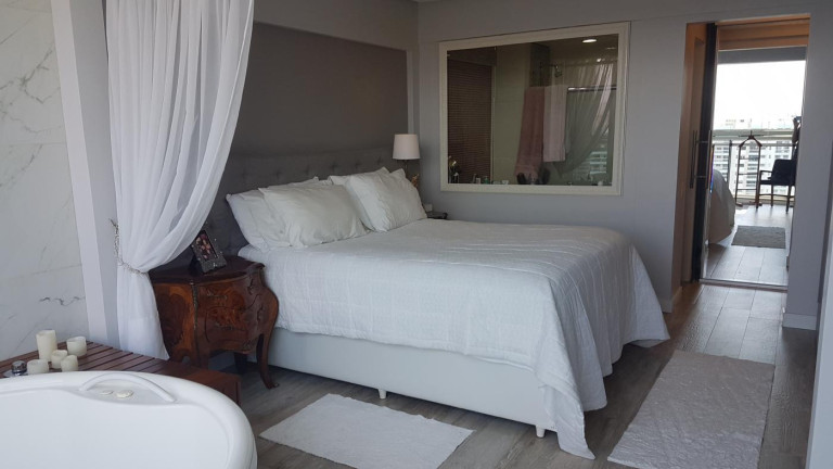 Imagem Apartamento com 3 Quartos à Venda, 241 m² em Barra Da Tijuca - Rio De Janeiro Imagem Apartamento com 3 Quartos à Venda, 241 m² em Barra Da Tijuca - Rio De Janeiro