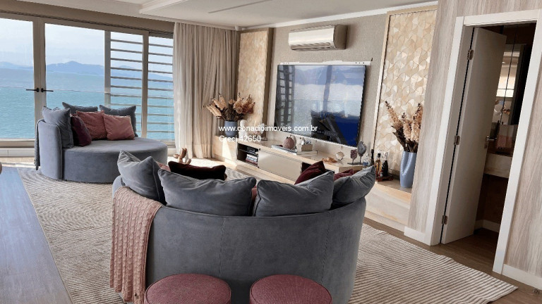 Imagem Apartamento com 3 Quartos à Venda, 209 m² em Agronômica - Florianópolis