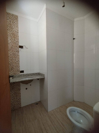 Imagem Casa de Condomínio com 2 Quartos à Venda, 73 m² em Mirim - Praia Grande