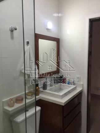 Imagem Imóvel com 2 Quartos à Venda, 143 m² em São Pedro - Osasco Imagem Imóvel com 2 Quartos à Venda, 143 m² em São Pedro - Osasco