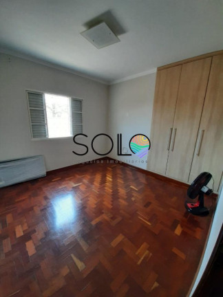 Imagem Casa com 3 Quartos para Alugar, 234 m² em Vila Harmonia - Araraquara Imagem Casa com 3 Quartos para Alugar, 234 m² em Vila Harmonia - Araraquara