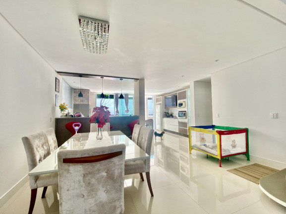 Imagem Casa com 3 Quartos à Venda, 341 m² em Pedra Branca - Palhoça Imagem Casa com 3 Quartos à Venda, 341 m² em Pedra Branca - Palhoça