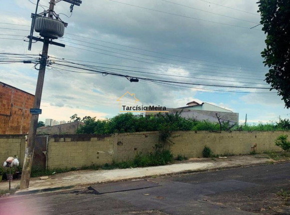 Imagem Terreno à Venda, 602 m² em Parque São Quirino - Campinas Imagem Terreno à Venda, 602 m² em Parque São Quirino - Campinas