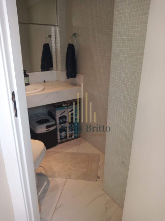 Imagem Imóvel com 2 Quartos à Venda, 163 m² em Itaigara - Salvador Imagem Imóvel com 2 Quartos à Venda, 163 m² em Itaigara - Salvador
