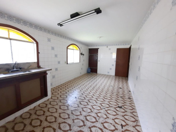 Imagem Casa com 4 Quartos à Venda, 229 m² em Parque Do Ingá - Teresópolis
