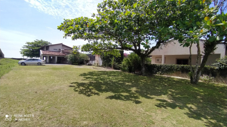 Imagem Sobrado com 5 Quartos para Temporada, 269 m² em Barra Do Saí - Itapoá Imagem Sobrado com 5 Quartos para Temporada, 269 m² em Barra Do Saí - Itapoá
