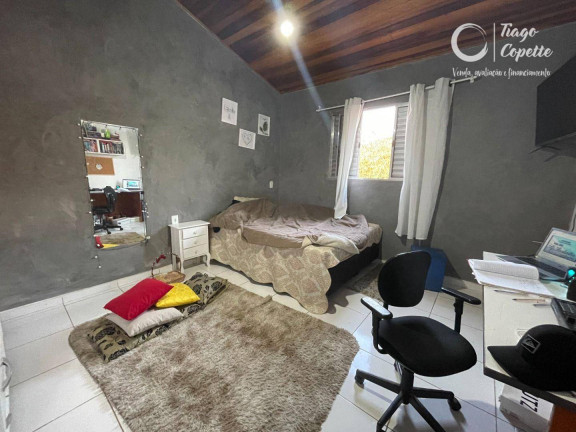 Imagem Casa com 6 Quartos à Venda, 202 m² em Jardim Das Tulipas - Jundiaí Imagem Casa com 6 Quartos à Venda, 202 m² em Jardim Das Tulipas - Jundiaí