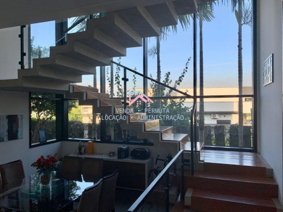 Imagem Casa com 3 Quartos para Alugar, 420 m² em Medeiros - Jundiaí