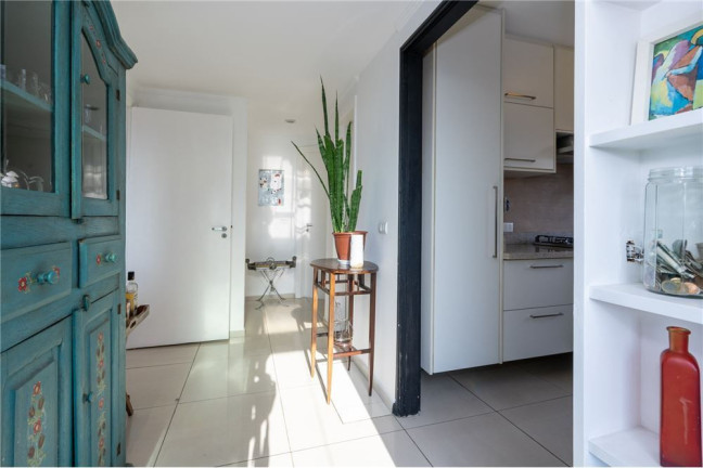 Imagem Apartamento com 3 Quartos à Venda, 184 m² em Vila Suzana - São Paulo