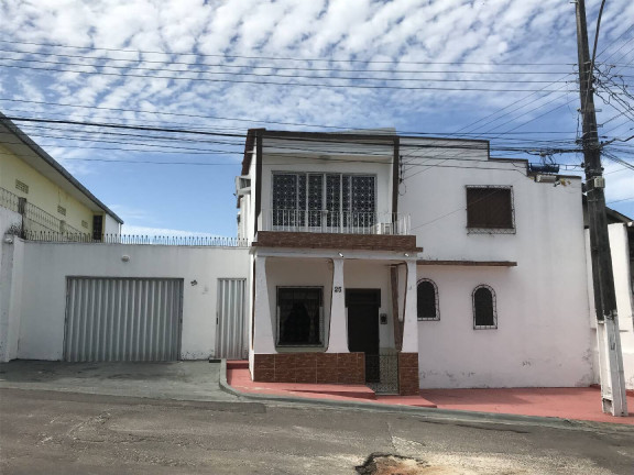 Imagem Casa com 6 Quartos à Venda, 720 m² em Santo Antônio - Manaus Imagem Casa com 6 Quartos à Venda, 720 m² em Santo Antônio - Manaus