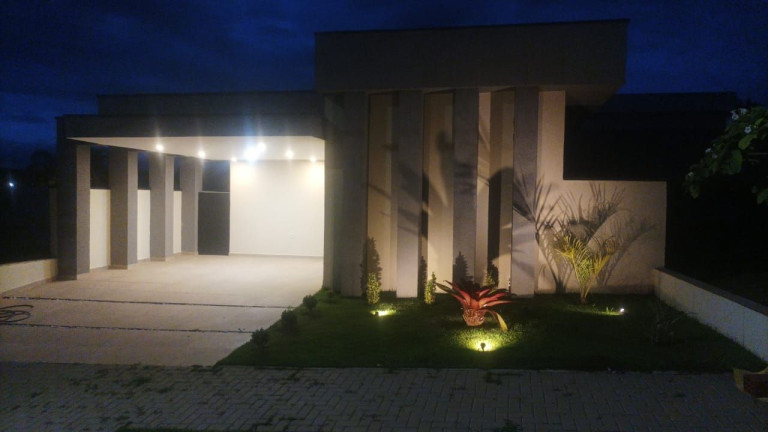 Casa com 3 Quartos à Venda, 140 m² em Chácara São Félix - Taubaté