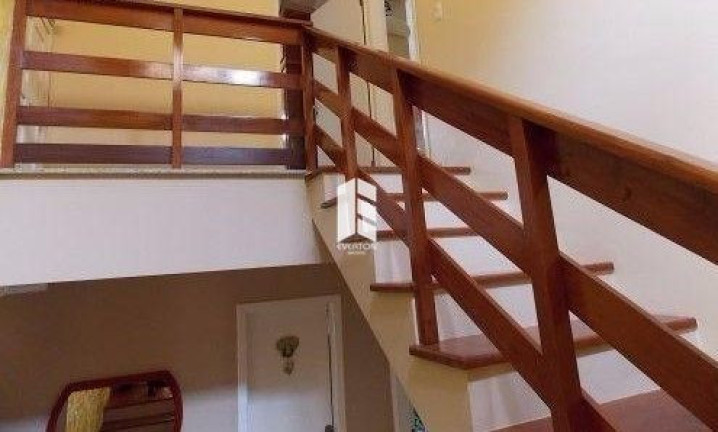Imagem Casa com 4 Quartos à Venda, 257 m² em Dom Antônio Reis - Santa Maria