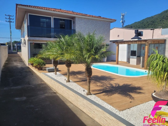 Imagem Casa com 3 Quartos à Venda, 350 m² em Ribeirão Da Ilha - Florianópolis Imagem Casa com 3 Quartos à Venda, 350 m² em Ribeirão Da Ilha - Florianópolis