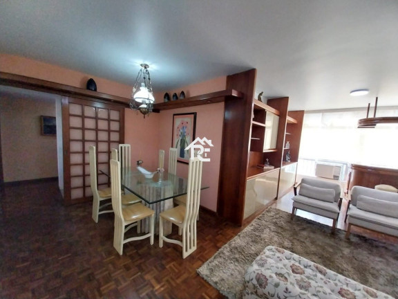 Imagem Apartamento com 3 Quartos à Venda, 130 m² em Icaraí - Niterói