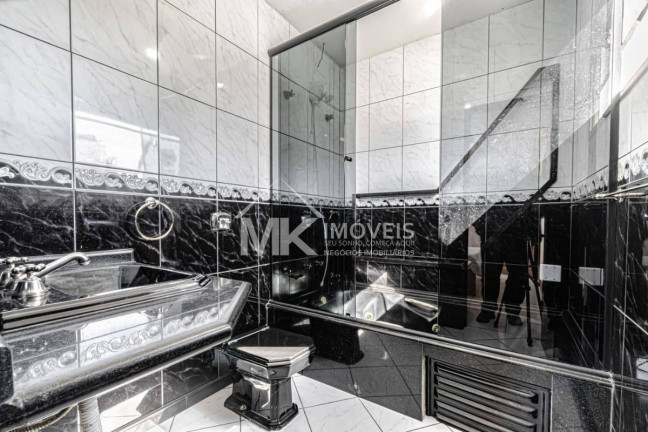 Imagem Sobrado com 3 Quartos à Venda, 200 m² em Bairro Alto - Curitiba Imagem Sobrado com 3 Quartos à Venda, 200 m² em Bairro Alto - Curitiba