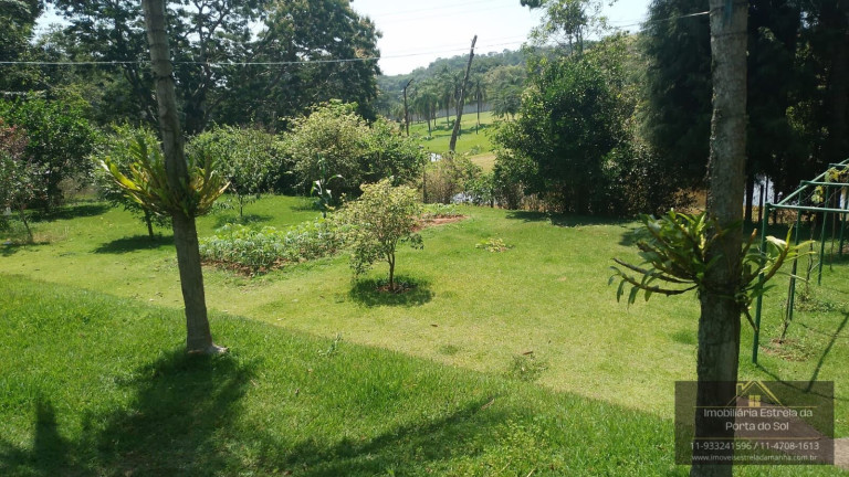 Imagem Casa com 3 Quartos à Venda, 250 m² em Centro - Ibiúna