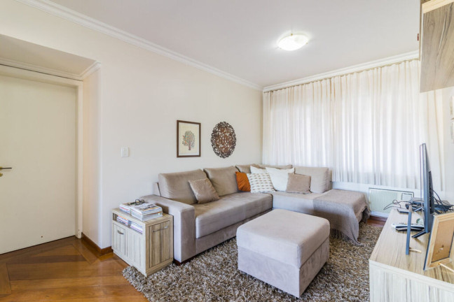 Imagem Imóvel com 3 Quartos à Venda, em Três Figueiras - Porto Alegre Imagem Imóvel com 3 Quartos à Venda, em Três Figueiras - Porto Alegre