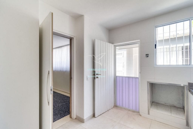Imagem Casa com 3 Quartos à Venda, 196 m² em Planalto Paulista - São Paulo Imagem Casa com 3 Quartos à Venda, 196 m² em Planalto Paulista - São Paulo