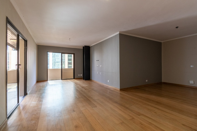 Imagem Apartamento com 3 Quartos à Venda, 209 m² em Itaim Bibi - São Paulo