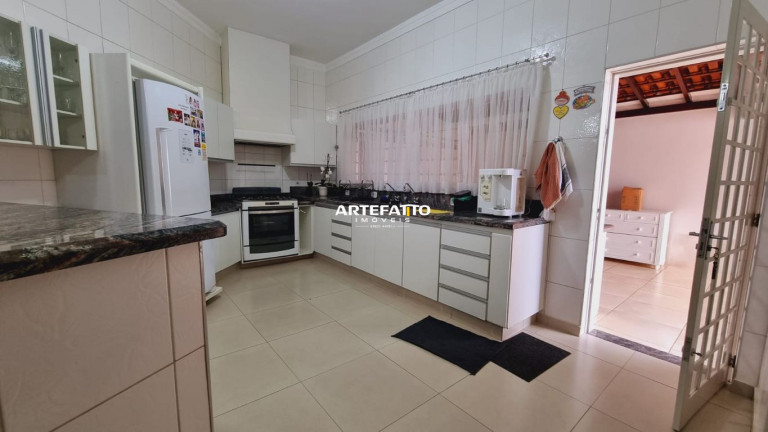 Imagem Casa com 3 Quartos à Venda, 495 m² em São Joaquim - Franca Imagem Casa com 3 Quartos à Venda, 495 m² em São Joaquim - Franca