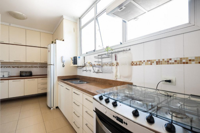 Imagem Apartamento com 3 Quartos à Venda, 180 m² em Itaim Bibi - São Paulo