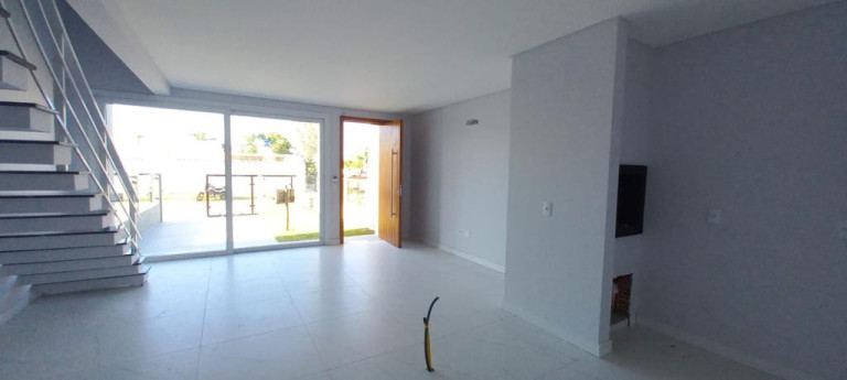 Imagem Sobrado com 3 Quartos à Venda, 138 m² em Guarani - Capao Da Canoa