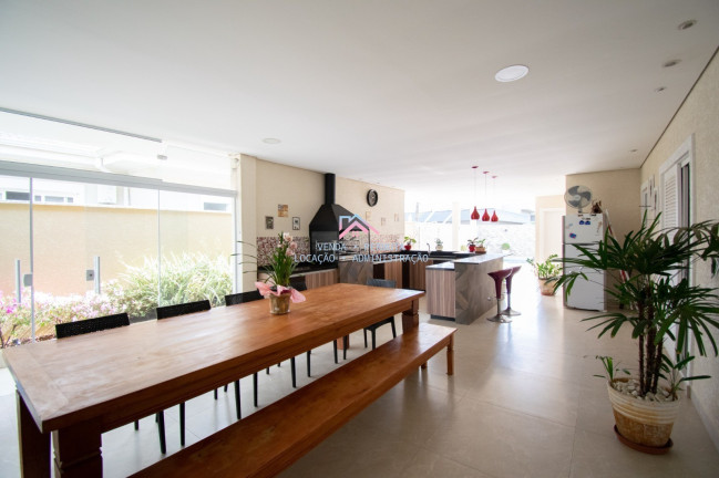 Imagem Casa com 4 Quartos à Venda, 326 m² em Jardim Colonial - Atibaia
