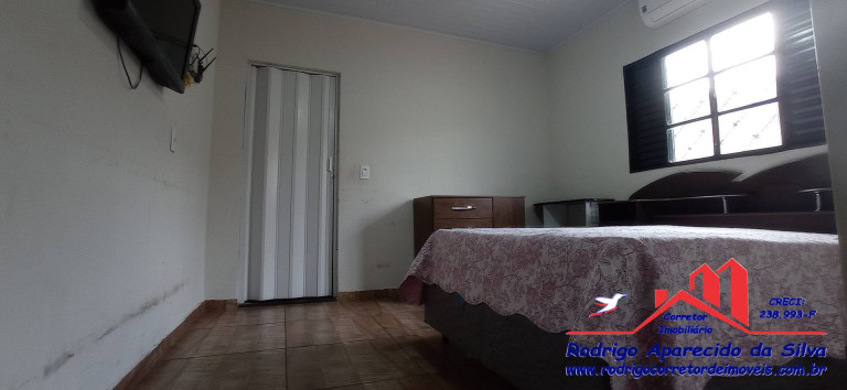 Imagem Casa com 2 Quartos à Venda, 250 m² em Birigui