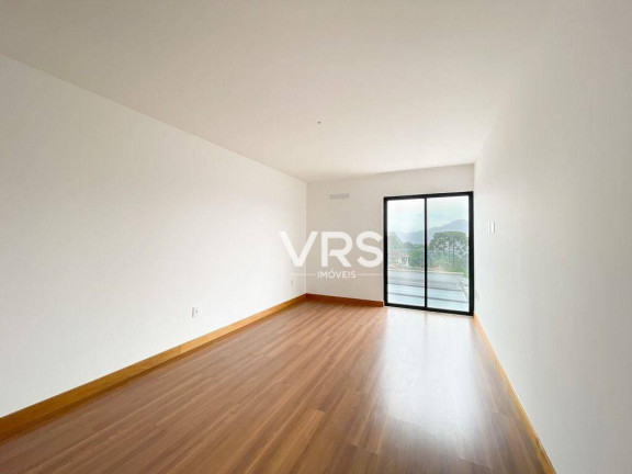 Imagem Casa com 4 Quartos à Venda, 160 m² em Tijuca - Teresópolis Imagem Casa com 4 Quartos à Venda, 160 m² em Tijuca - Teresópolis