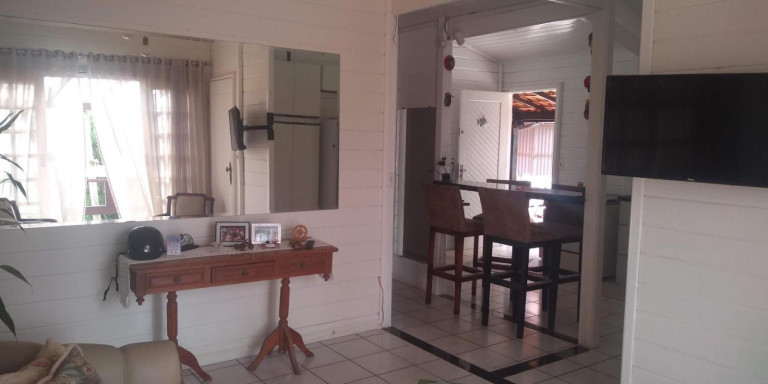 Imagem Casa com 2 Quartos à Venda, 410 m² em Ingleses - Florianópolis