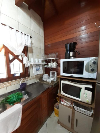 Imagem Casa com 2 Quartos à Venda, 100 m² em Praia De Fora - Palhoça