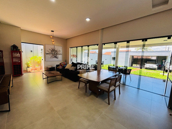 Imagem Casa com 3 Quartos à Venda, 162 m² em Centro - Caraguatatuba Imagem Casa com 3 Quartos à Venda, 162 m² em Centro - Caraguatatuba
