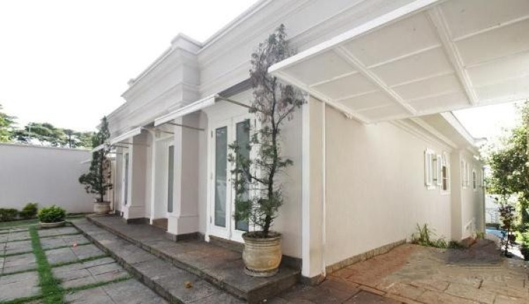 Imagem Casa com 4 Quartos à Venda, 329 m² em Jardim Guedala - São Paulo