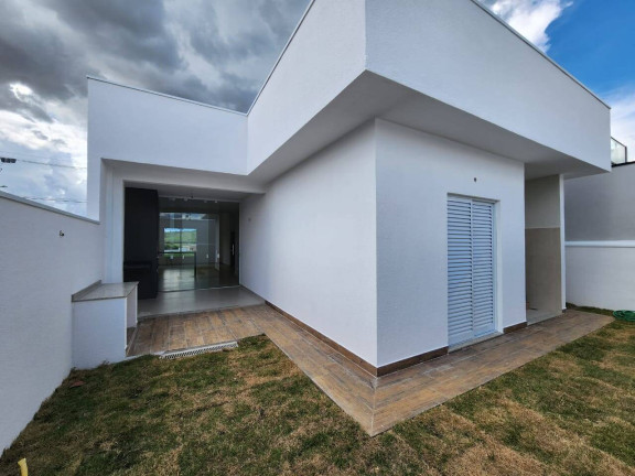 Imagem Casa com 3 Quartos à Venda, 250 m² em Vale Dos Cristais - Taubaté