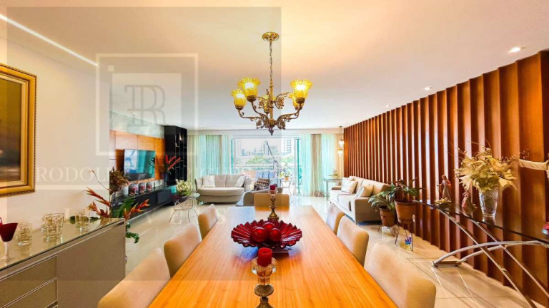 Apartamento com 3 Quartos à Venda, 203 m² em Engenheiro Luciano Cavalcante - Fortaleza