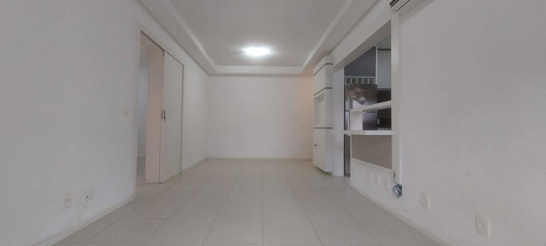 Imagem Apartamento com 2 Quartos à Venda, 71 m² em Centro - Florianópolis Imagem Apartamento com 2 Quartos à Venda, 71 m² em Centro - Florianópolis