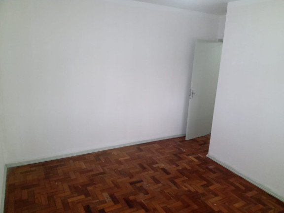 Imagem Apartamento com 3 Quartos à Venda, 80 m² em Vila Ipiranga - Porto Alegre