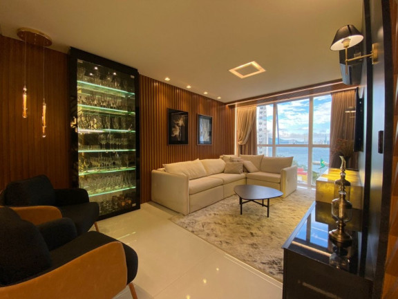Imagem Apartamento com 4 Quartos à Venda, 195 m² em Pioneiros - Balneário Camboriú Imagem Apartamento com 4 Quartos à Venda, 195 m² em Pioneiros - Balneário Camboriú