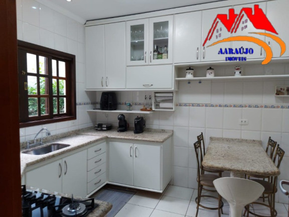 Imagem Casa com 5 Quartos à Venda, 320 m² em Jardim Ana Estela - Carapicuíba
