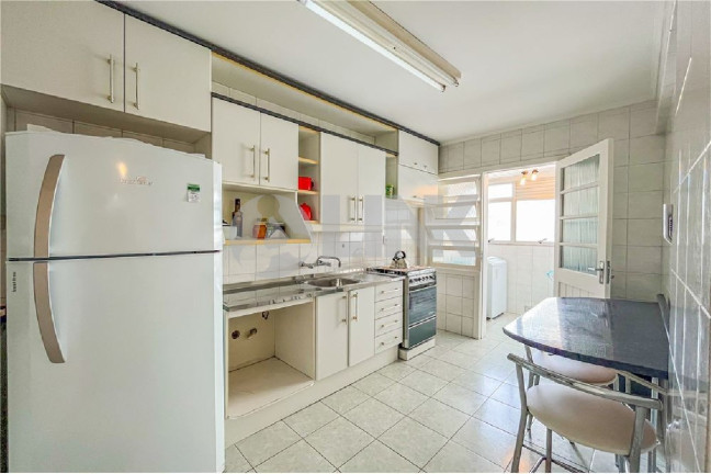 Imagem Apartamento com 1 Quarto à Venda, 56 m² em Passo Da Areia - Porto Alegre Imagem Apartamento com 1 Quarto à Venda, 56 m² em Passo Da Areia - Porto Alegre