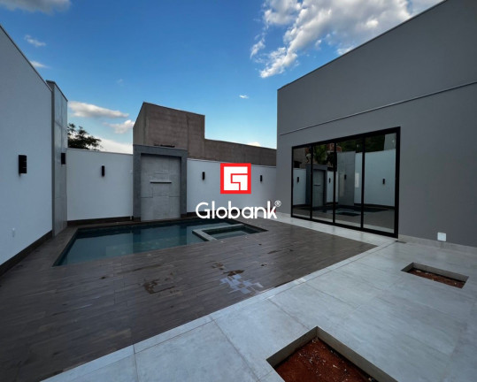 Imagem Casa com 3 Quartos à Venda, 250 m² em Ibituruna - Montes Claros Imagem Casa com 3 Quartos à Venda, 250 m² em Ibituruna - Montes Claros