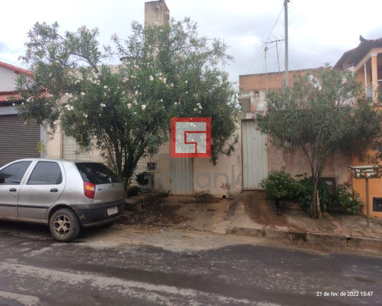 Casa com 2 Quartos à Venda, 240 m² em Santa Lucia - Montes Claros